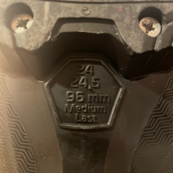 Women's Ski Boots - Black (Mondo 24/24.5) - Picture 6 of 7